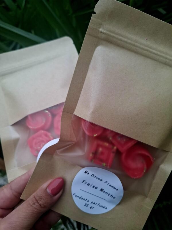 6cd3f6d1-9591-445a-8e0a-2e6813c32747 Fondants Parfumés box Fraise Menthe