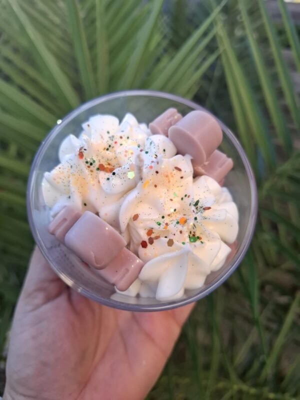 e2c6bad7-0060-43f9-a736-1bb641ca3457 Bougie Pain d'épices